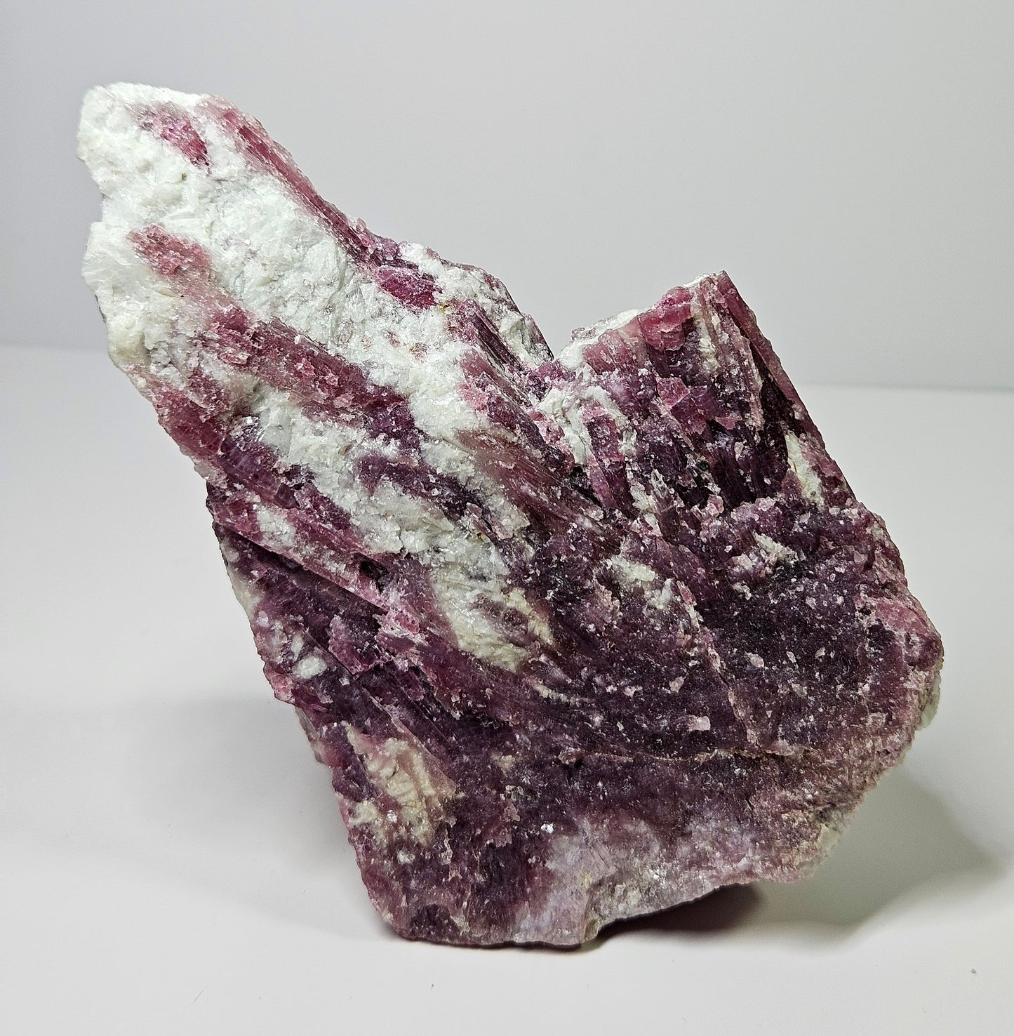 Pink tourmaline x Quartz raw