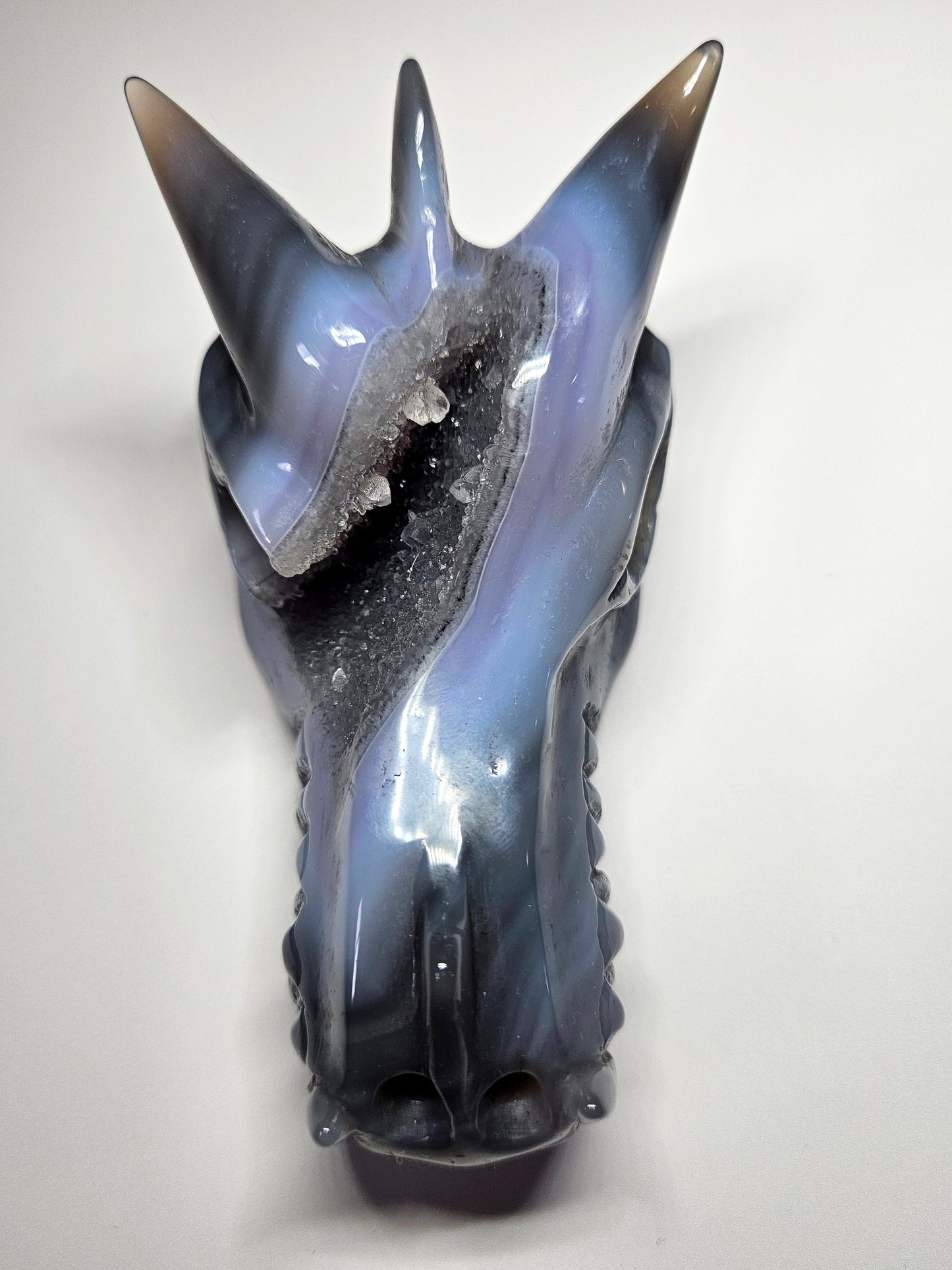 Druzy agate dragon head carving